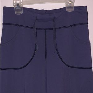 Lululemon still pant